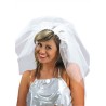 Cerchietto con velo bianco da sposa, ideale da indossare durante l'addio al nubilato.