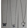 Collana in metallo con farfalla