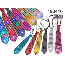 Cravatta in paillettes con 6 LED intermittenti, (pile incl.) 100% poliestere, 6 colori ass., ca. 31 cm, in busta di plastica co
