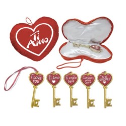 CUORE ROSSO “TI AMO” CON CERNIERA CON CHIAVE DELL’AMOREORDINE MINIMO 5 PZ. CON CHIAVI ASSORTITE