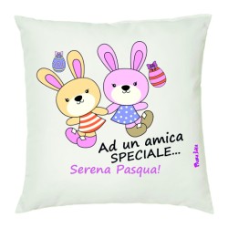 Cuscino pazza idea  in poliestere 40x40 con frase ad un amica speciale serena pasqua