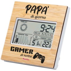 Stazione meteo in bambù funzione calendario e sveglia con stampa papà gamer festa del papà