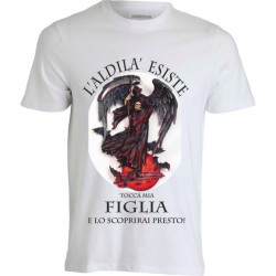 t-shirt con frase .l'aldila...
